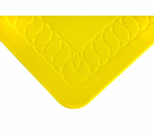 Tapete antiderrapante retangular capaz2 amarelo l 35,5 x b 25,5 cm