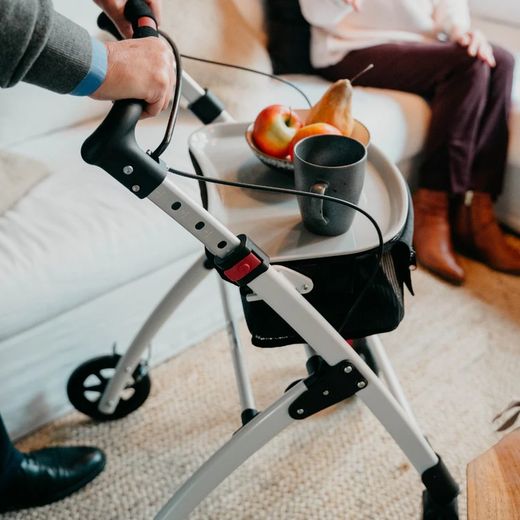 Déambulateur étroit pour la maison et l'extérieur avec plateau, kmina