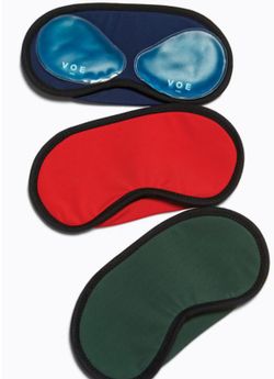 Masque pour blépharoplastie postopératoire, il est très adaptable et confortable.