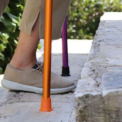 Indesmed Krücken- und Gehstockspitzen