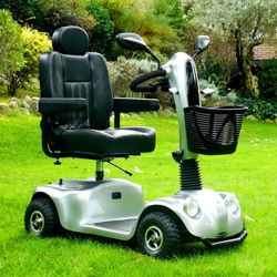 Scooter Grand classe