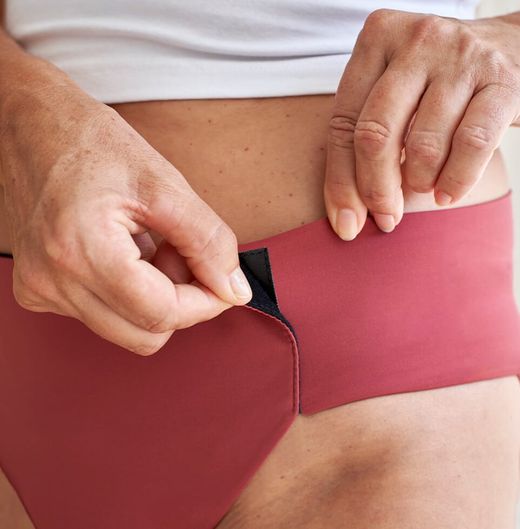 Bix Höschen öffnen und schließen