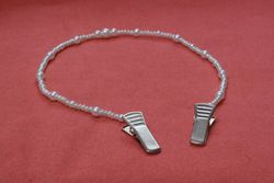 Pinzas sujeta baberos/servilletas able2. Perlas