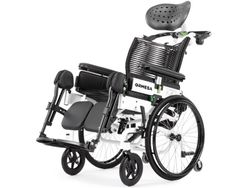 Juditta Schaukelstuhl