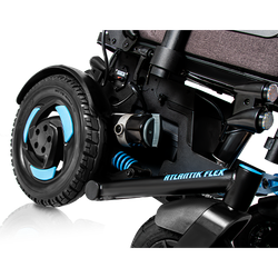 Fauteuil roulant Atlantik Flex, compact et inclinable