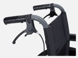 Fauteuil roulant en aluminium Apolo Lite avec freins