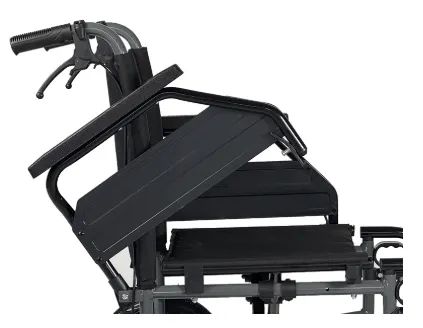 Fauteuil roulant en aluminium Apolo Lite avec freins