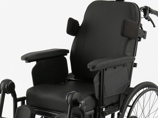 Fauteuil roulant inclinable Serena
