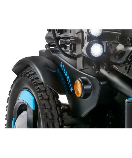 Silla de ruedas eléctrica compacta reclinable y basculante Atlantik