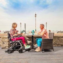 Fauteuil roulant électrique Invacare Kompas