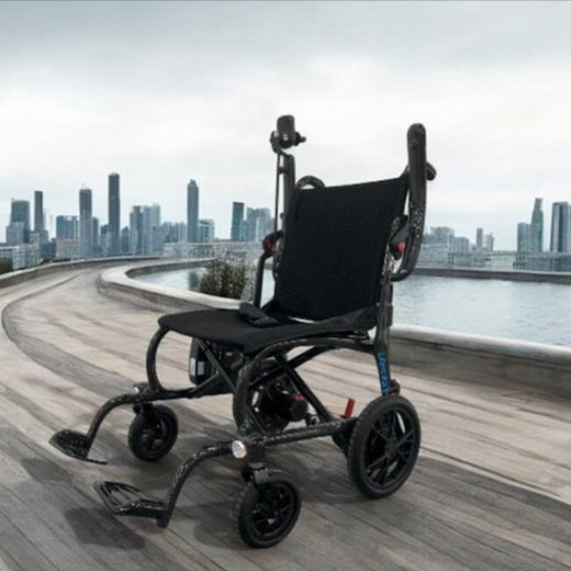 Fauteuil roulant électrique en fibre de carbone Nova