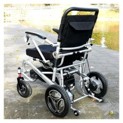 Aura Aluminium-Klapp-Elektrorollstuhl