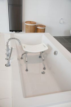 tabouret de douche pliant