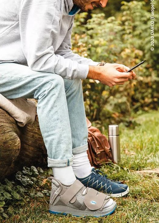 Relief Dual Plus Darco Postoperativer High-Top-Schuh